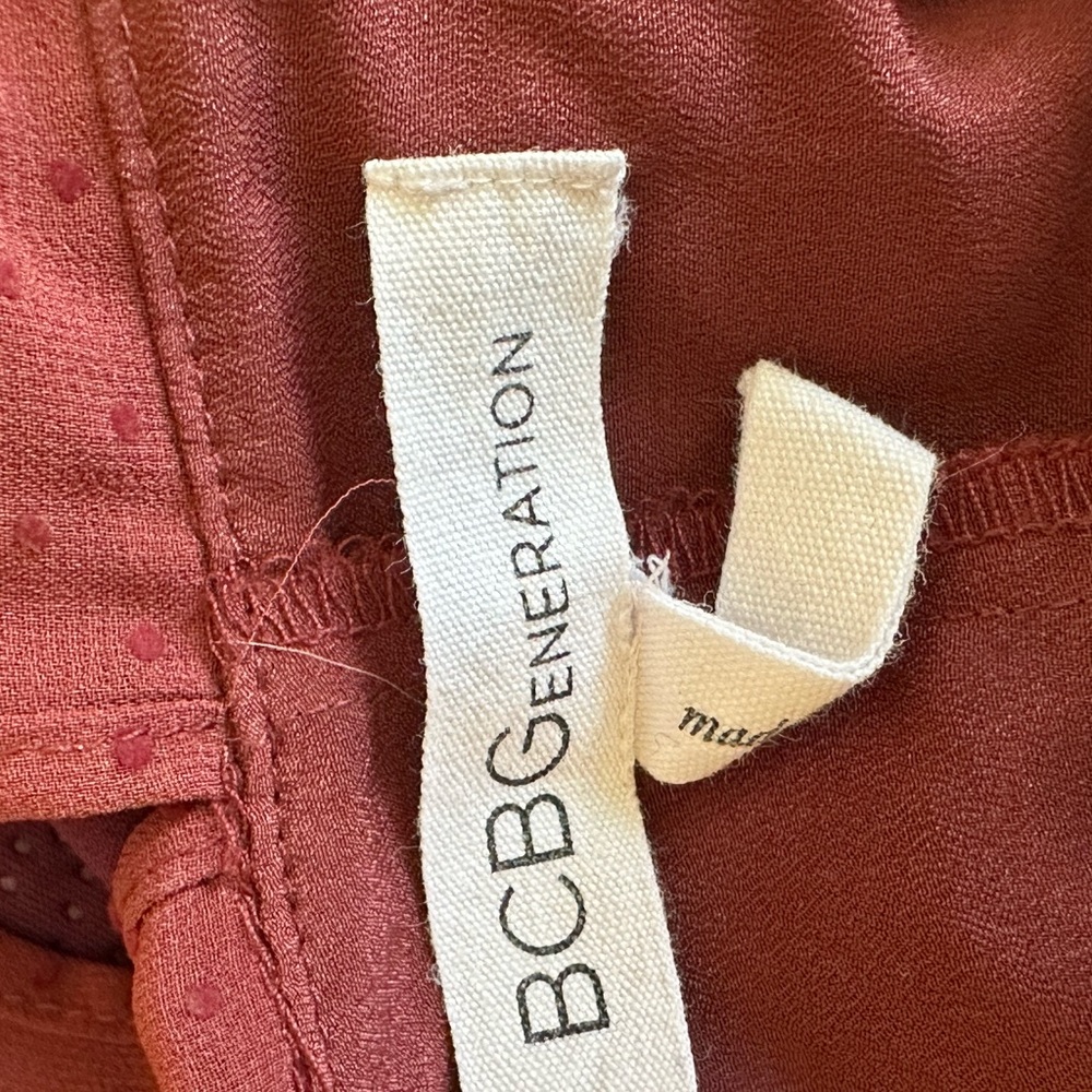 Burgundy Ruffle Dress - Picture 4 of 5